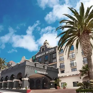 Hotel Embassy By Hilton Angeles International Airport South, El Segundo